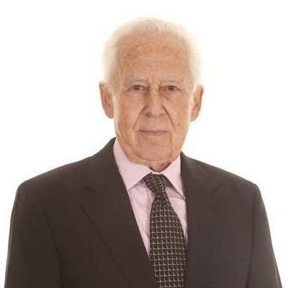 Señor Mayor en Internet Profile