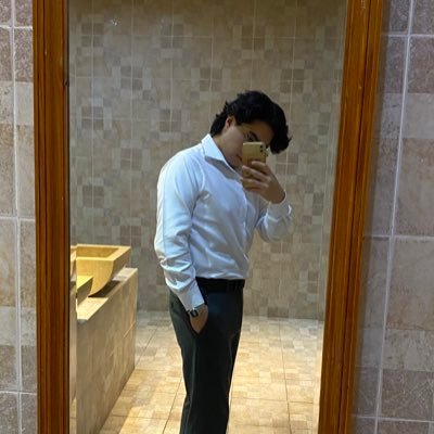 25, alcoholic, unemployed, activist, bisexual, dad to 4 dead cat, vegan, mentally unstable, divorced, widow, dead inside, chicken nuggets addict he/him