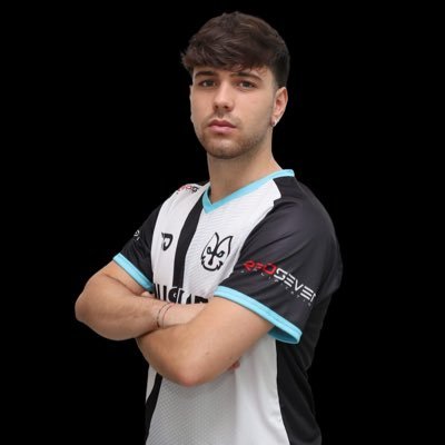 PRO PLAYER, 19 YEARS OLD, FIFA 23 FGS 1 TOP 64 FGS 2 TOP 32-17, FGS 5 32-17, FIFA 23-24 X2 🏆eSERIE B, FC 24 TOP 16 cash cup 2