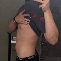 College Vers (@ajsfeet) 's Twitter Profile