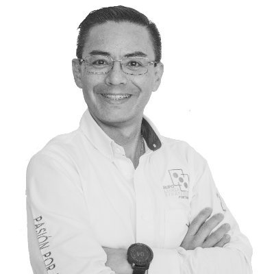 MENTOR Y ESTRATEGA EN LOGÍSTICA
Dirección experta en almacenamiento, puertos, transporte y cadena de suministro