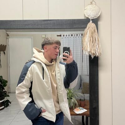 ig:matyycor_                             💙💛💙