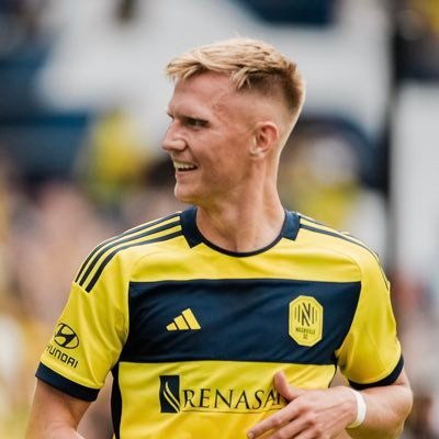 @nashvillesc I #EveryoneN I #Everton I #BravesCountry I average sports enjoyer
