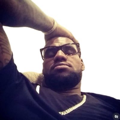 dorkipine's profile picture. 🖕🏿COC RIVERS /@dorkiipine my BU/Retired #FearTheDeer fan