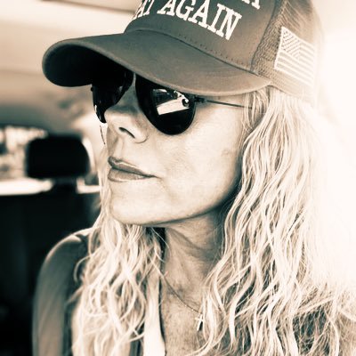 Truth Seeker🕵️♀️ Sleuth 👀 Hopium dealer💊 Golfer 🏌️ DOGE Groupie🇺🇸 Jesus is King 👑
