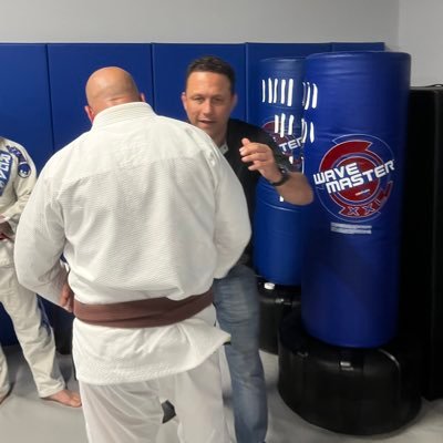 , #GirlDad, APBT advocate, Brown Belt Brazilian Jiu Jitsu…Hawaii is MY place….🤙