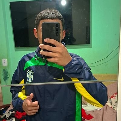 AKaka82138's profile picture. mc kevin 

adria_Carvalho10