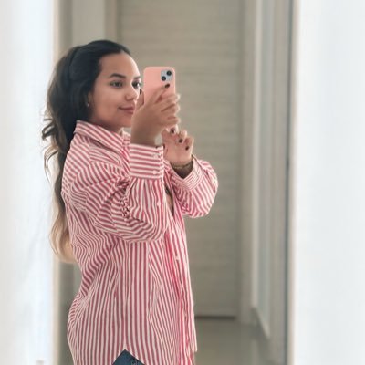 mj_2901's profile picture. El 90% de lo que tuiteo son canciones.