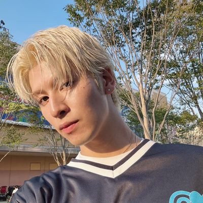 Namnile94's profile picture. เซฮุนจะออกจากกรมแล้วนะ #ธันวานี้มีEXO