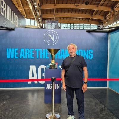 raffaelefr31182's profile picture. 