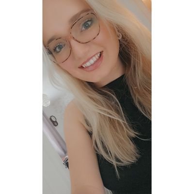 31 | BSc Social Work Graduate
📍 Essex 🏡
instagram: ejsolari__ 💞