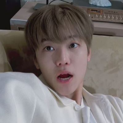 lapak BACA AU NOMIN ATAU TAEKOOK PLISS JANGAN SALPAK