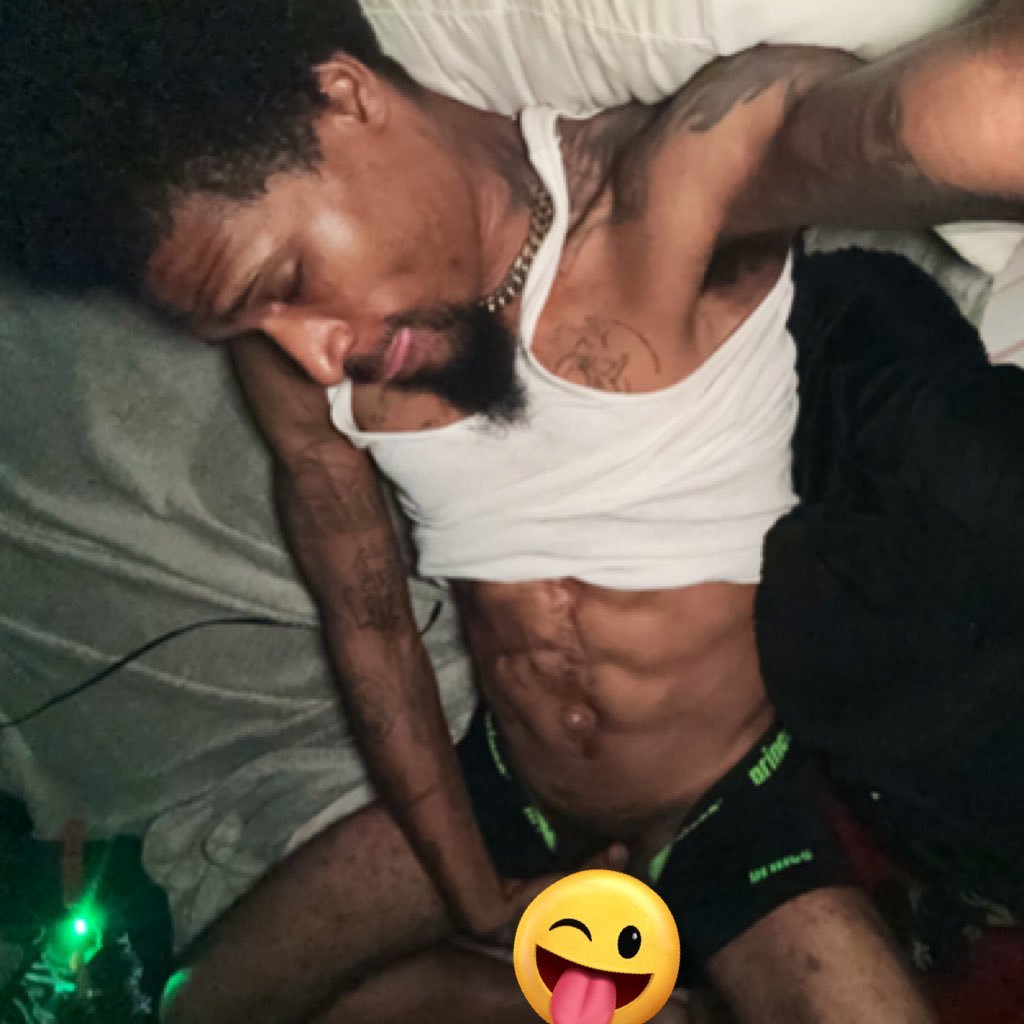🇯🇲🇵🇷CONTENT CREATOR DOING FACETIME SESSIONS..CUSTOM CONTENT…JUST WATCH MY TL..#WESTPHILLY #SOUSCHEF👨🏾🍳#GAMER 🎮#420VENDOR⛽️..