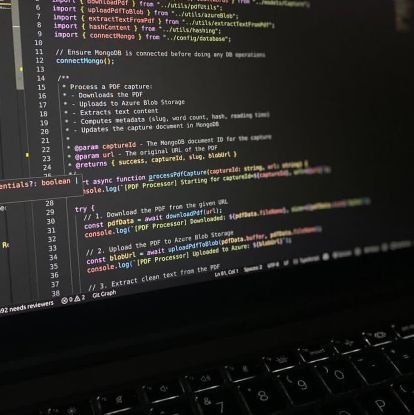 Flirting with Twitter algorithm๐ง๐ปโ๐ป
I speak Javascript.