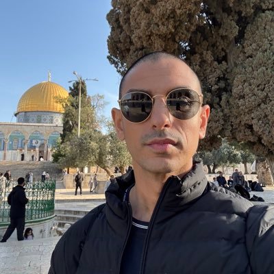 zkalla's profile picture. 🇵🇸