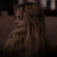 ❝ 𝓙𝐮𝐥𝐞𝐬. (@_svrviv0r) 's Twitter Profile