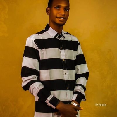 OloyedeTosin7's profile picture. Financial Consultant | Forex & AI Wealth Strategies | Helping Families Plan for Education & Retirement | Future-Focused 📈🤖