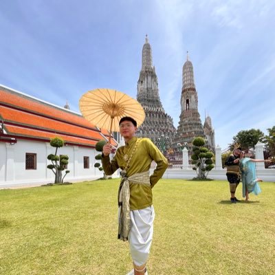 dadedidreyfuss's profile picture. He/Him.