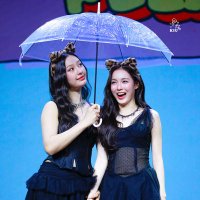 Annie.Yi (@annieyi03) 's Twitter Profile