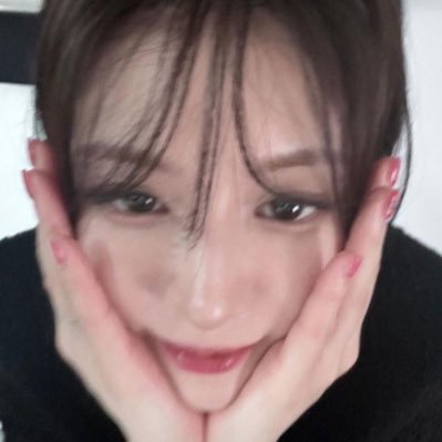 BAMBI0422_'s profile picture. #고윤정 ᯓ