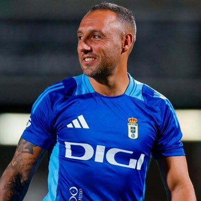 Manteca2312's profile picture. Jugador de clubes: dc o Mcd. AVE FENIX FC🧡🖤🧡🖤