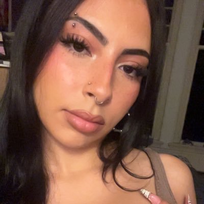 moroccan spoiled brat goddess. tribute not payed = no reply. paypal: brataisha905. Revolut: payaisha05 or tikkie ONLY, NO THRONE OR GIFTCARDS