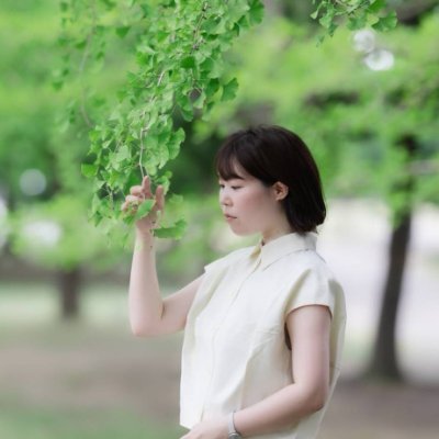 街の牛乳屋さんで事務&チラシ係、ときどき清掃員。目標はWebデザイナーデビュー🌿 デザトレ8期生|Brainデザトレ独学コース|36歳からの挑戦✊ 趣味はProcreate、漢方薬膳、植物を育てること、美しいWebサイトや絵画の鑑賞|性格:あがり症、秘かに燃えてるタイプ🔥