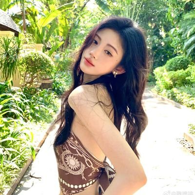 ( roleplayer. ) × -- one touch and she’ll disappear.
