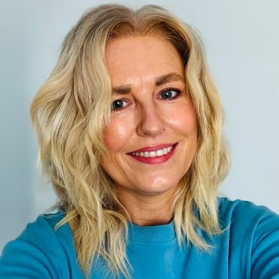 Irish in East London | Book Lover | Dancing Queen | Fun Feminist