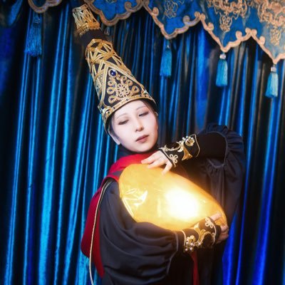 ほぼ引退レイヤーの雑多アカウント🍻 コスプレ衣装の話とか音楽の話とかします 赤目/陳情令/羅小黒戦記/刀剣/ELDENRING