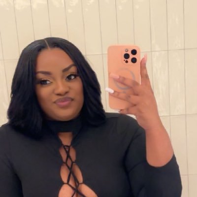 💋GhettoAndBoujee✨ #DallasCowboys💙|Living🫶🏽|Expanding🫶🏽|Growing🫶🏽💄|Mental Health Advocate 💚|💋She’s Transparent Podcast🧠|. #TheWealthyAuntie✨💵