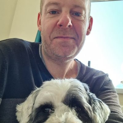 PeterCliffe2's profile picture. 