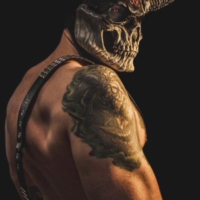 HomerHayde64528's profile picture. Follow Guy's