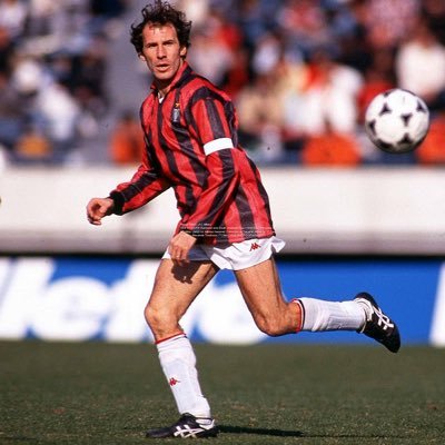 tommy_samu_'s profile picture. Ennesimo sciagurato impegnato nel tessile.. Prato