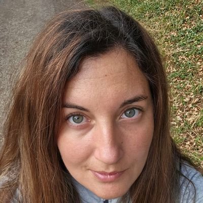 AmeliaLiam02's profile picture. A Good heart  is like the sun and the moon....