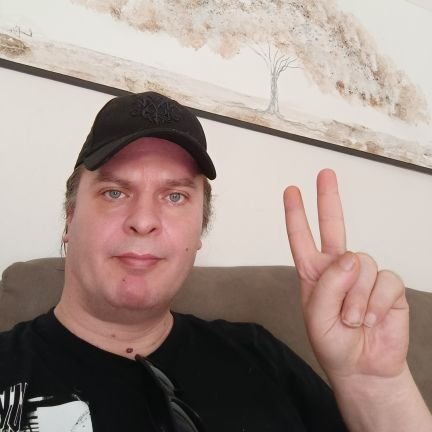 Alejand15708962's profile picture. con 51 años se ve la exnovia de otra manera...força y salut!