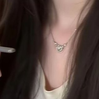 offical_zg's profile picture. 𝓮𝓼𝓬𝓪𝓹𝓲𝓷𝓰 𝓻𝓮𝓪𝓵𝓲𝓽𝔂, 𝓸𝓷𝓬𝓮 𝓪𝓽 𝓪 𝓽𝓲𝓶𝓮