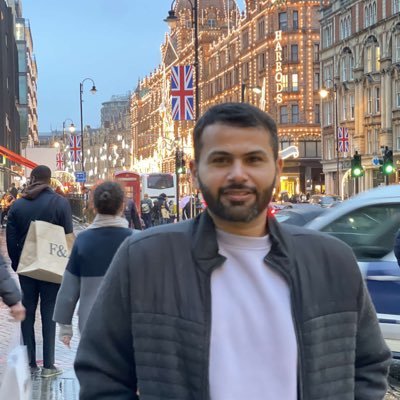 اذا لم تجدوني هنا فأدعولي بالرحمه والمغفره ولا تنسوني من الدعاء lba_8lbk3 👻