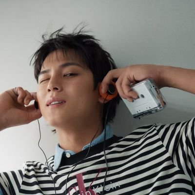 mnwonlvmey's profile picture. ☆ Carat Only!