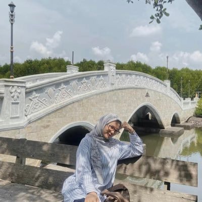 vivianggreni_'s profile picture. a wifey, mommy & army✨💜