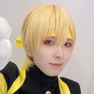 25↑¦関東¦マイペースにコスプレしてます¦重加工厨です¦黒バス→黄瀬くん¦APH→北欧(🇸🇪)¦最推し作品は黒バス、DB、BSR¦黒バス中心に活動中¦かなりの重度な夢女です(こちらの垢では夢ツイは一切しません)¦自衛しています¦基本低浮上¦相方はこまるさん🫶