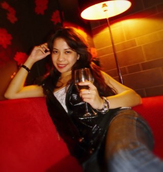 KristyCheezty's profile picture. ❤ My Lord Allah SWT, ❤ My Prophet Muhammad SAW, ❤ My Famz , ❤ My Husband, en ❤ My Life..