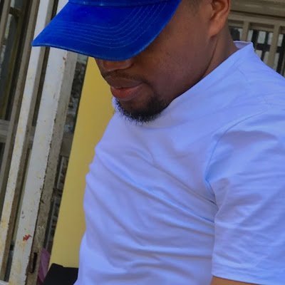 FARAJAChri52952's profile picture. 