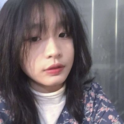 nUegtxo9W2QhO's profile picture. 