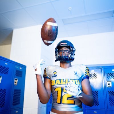 Ryheembenton1's profile picture. C/O‘26 Ballou high school |6’5| ||email! @Ryheembenton15@gmail.com dual sport athlete at Ballou senior hs🅱️🅱️🅱️