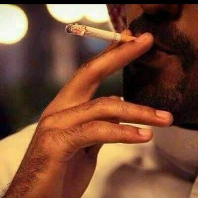 لا احد سيأتي بعدگ،، أنتى خاتمة گل الاشياء في قلبي ツ ✋