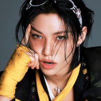 tina 🌻 karma (@hansomesquirrel) 's Twitter Profile