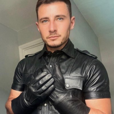 𝗔 𝗣𝗔𝗦𝗦𝗜𝗢𝗡 𝗙𝗢𝗥 𝗟𝗘𝗔𝗧𝗛𝗘𝗥 𝗔𝗡𝗗 𝗔𝗟𝗟 𝗧𝗛𝗜𝗡𝗚𝗦 𝗖𝗢𝗪𝗕𝗢𝗬/𝗪𝗘𝗦𝗧𝗘𝗥𝗡. 𝗨𝗞.