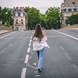 Efeeojirx6633's profile picture. 