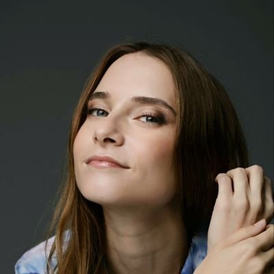 MireiaLoPi's profile picture. Singer + Actress + Translator

🎭@EpidemiaTeatre  #MistelaCandelaSarsuela
#GuatequeEpidèmia